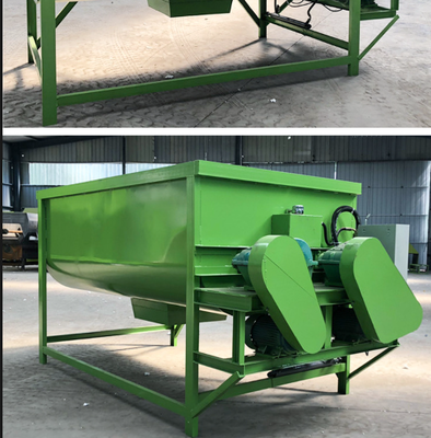 Horizontal Anti-Corrosion Livestock Feed Mixer Low Maintenance Farm Feed Blending Machine With Safe Rounded Edge