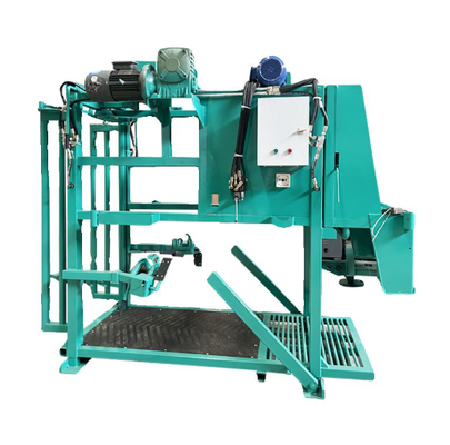 Livestock Equipment Powder Coated Corrosion Resistant Cattle Crush For Low Maintenance Animal Restraint Cow Chute For Farm Veterinary Use